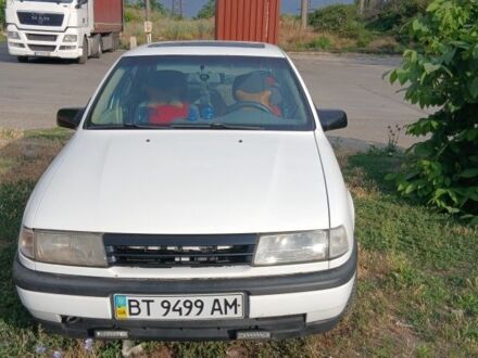 Белый Опель Вектра, объемом двигателя 2 л и пробегом 2 тыс. км за 1900 $, фото 1 на Automoto.ua