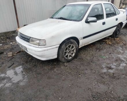 Белый Опель Вектра, объемом двигателя 6 л и пробегом 50 тыс. км за 843 $, фото 1 на Automoto.ua