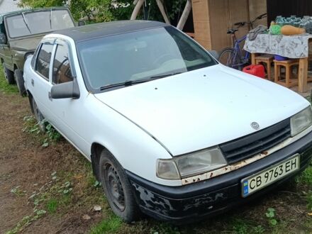 Опель Вектра 1989 в Переяславе-Хмельницком на Automoto.ua Белый Опель Вектра, объемом двигателя 1.6 л и пробегом 438 тыс. км за 1000 $, фото 1 на Automoto.ua