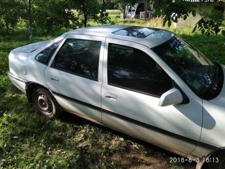 Білий Опель Вектра, об'ємом двигуна 1.6 л та пробігом 190 тис. км за 1600 $, фото 1 на Automoto.ua
