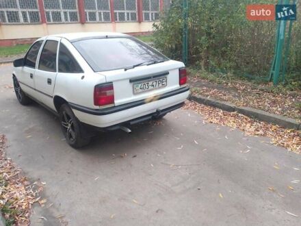 Опель Вектра 1990 в Львове на Automoto.ua Белый Опель Вектра, объемом двигателя 0 л и пробегом 246 тыс. км за 1700 $, фото 1 на Automoto.ua
