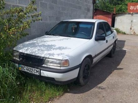 Опель Вектра 1990 в Львове на Automoto.ua Белый Опель Вектра, объемом двигателя 1.6 л и пробегом 300 тыс. км за 950 $, фото 1 на Automoto.ua