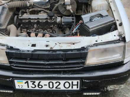 Білий Опель Вектра, об'ємом двигуна 1.8 л та пробігом 481 тис. км за 1300 $, фото 1 на Automoto.ua
