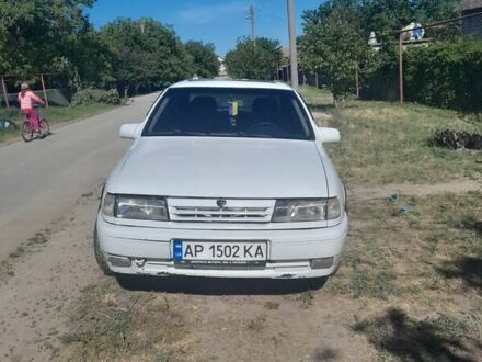 Опель Вектра 1990 в Запорожье на Automoto.ua Белый Опель Вектра, объемом двигателя 2 л и пробегом 48 тыс. км за 1700 $, фото 1 на Automoto.ua