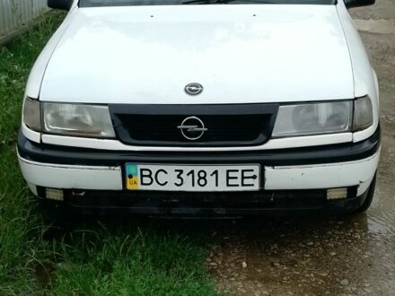 Білий Опель Вектра, об'ємом двигуна 0 л та пробігом 220 тис. км за 850 $, фото 1 на Automoto.ua