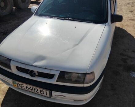 Белый Опель Вектра, объемом двигателя 2 л и пробегом 40 тыс. км за 1600 $, фото 1 на Automoto.ua