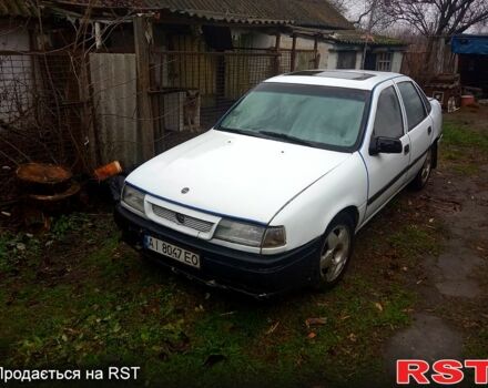 Белый Опель Вектра, объемом двигателя 1.8 л и пробегом 223 тыс. км за 590 $, фото 1 на Automoto.ua