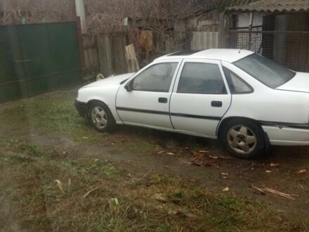 Білий Опель Вектра, об'ємом двигуна 1.8 л та пробігом 223 тис. км за 547 $, фото 1 на Automoto.ua