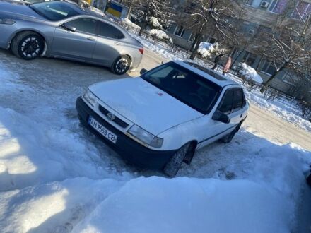 Білий Опель Вектра, об'ємом двигуна 2 л та пробігом 250 тис. км за 1300 $, фото 1 на Automoto.ua