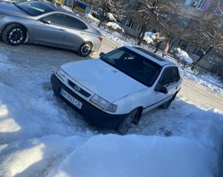 Белый Опель Вектра, объемом двигателя 2 л и пробегом 250 тыс. км за 1300 $, фото 1 на Automoto.ua