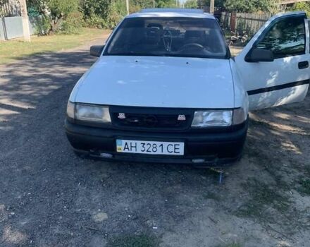 Білий Опель Вектра, об'ємом двигуна 1.8 л та пробігом 400 тис. км за 1700 $, фото 1 на Automoto.ua