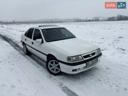 Белый Опель Вектра, объемом двигателя 1.6 л и пробегом 300 тыс. км за 1399 $, фото 1 на Automoto.ua