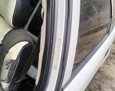 Белый Опель Вектра, объемом двигателя 1.6 л и пробегом 300 тыс. км за 600 $, фото 1 на Automoto.ua