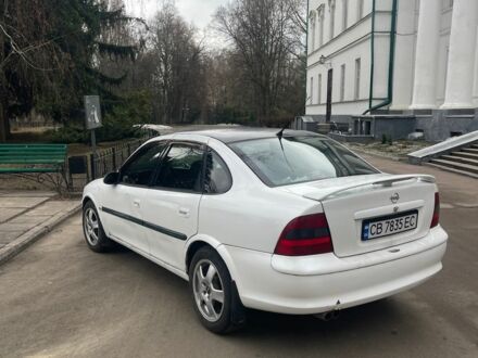 Белый Опель Вектра, объемом двигателя 3 л и пробегом 358 тыс. км за 1600 $, фото 1 на Automoto.ua