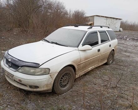 Белый Опель Вектра, объемом двигателя 2 л и пробегом 430 тыс. км за 930 $, фото 1 на Automoto.ua