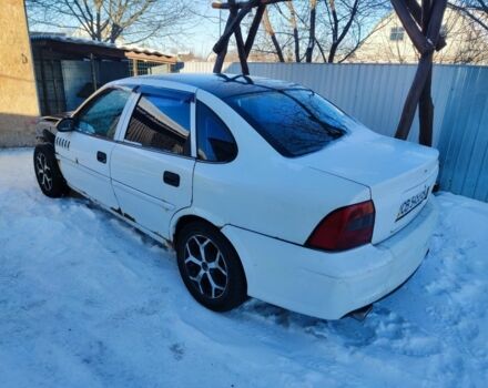 Белый Опель Вектра, объемом двигателя 1.8 л и пробегом 197 тыс. км за 1100 $, фото 1 на Automoto.ua