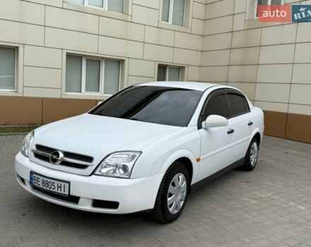 Белый Опель Вектра, объемом двигателя 2 л и пробегом 267 тыс. км за 3550 $, фото 1 на Automoto.ua