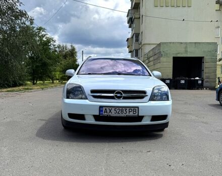 Белый Опель Вектра, объемом двигателя 2.2 л и пробегом 200 тыс. км за 3400 $, фото 1 на Automoto.ua