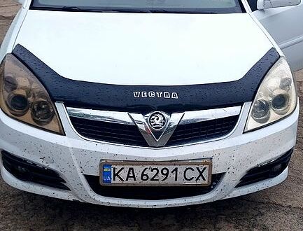 Белый Опель Вектра, объемом двигателя 1.9 л и пробегом 218 тыс. км за 4400 $, фото 1 на Automoto.ua