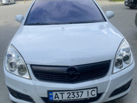Опель Вектра 2007 в Тернополе на Automoto.ua Белый Опель Вектра, объемом двигателя 1.91 л и пробегом 375 тыс. км за 5800 $, фото 1 на Automoto.ua