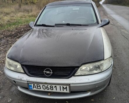 Бежевый Опель Вектра, объемом двигателя 1.6 л и пробегом 300 тыс. км за 2400 $, фото 1 на Automoto.ua