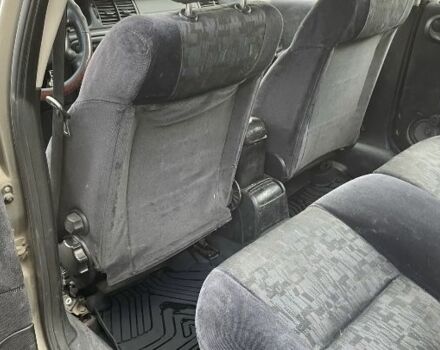 Бежевий Опель Вектра, об'ємом двигуна 2 л та пробігом 3 тис. км за 1700 $, фото 5 на Automoto.ua