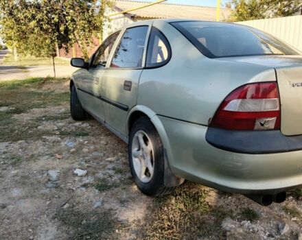 Бежевий Опель Вектра, об'ємом двигуна 1.6 л та пробігом 33 тис. км за 550 $, фото 1 на Automoto.ua