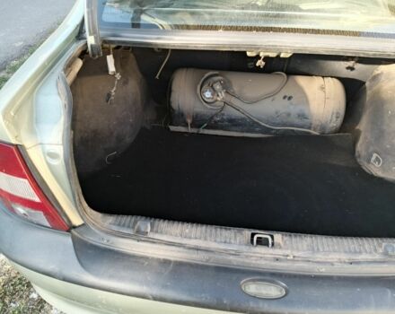 Бежевий Опель Вектра, об'ємом двигуна 1.6 л та пробігом 33 тис. км за 550 $, фото 4 на Automoto.ua