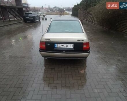 Бежевий Опель Вектра, об'ємом двигуна 2 л та пробігом 253 тис. км за 1650 $, фото 10 на Automoto.ua