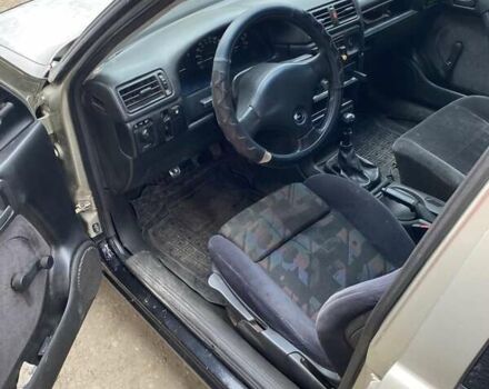 Бежевий Опель Вектра, об'ємом двигуна 2 л та пробігом 470 тис. км за 999 $, фото 6 на Automoto.ua