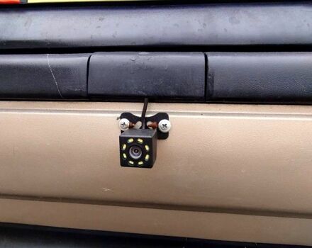 Бежевый Опель Вектра, объемом двигателя 2 л и пробегом 471 тыс. км за 1500 $, фото 8 на Automoto.ua