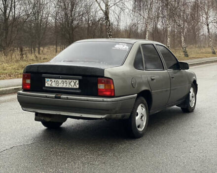 Бежевый Опель Вектра, объемом двигателя 0 л и пробегом 250 тыс. км за 850 $, фото 3 на Automoto.ua