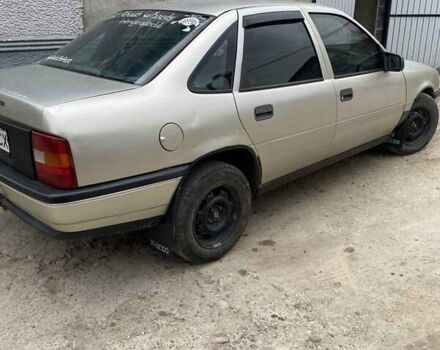 Бежевий Опель Вектра, об'ємом двигуна 2 л та пробігом 470 тис. км за 999 $, фото 3 на Automoto.ua