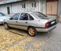 Бежевый Опель Вектра, объемом двигателя 2 л и пробегом 350 тыс. км за 1200 $, фото 3 на Automoto.ua