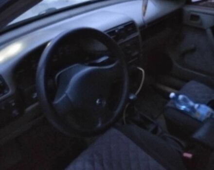 Бежевый Опель Вектра, объемом двигателя 2 л и пробегом 350 тыс. км за 1200 $, фото 5 на Automoto.ua