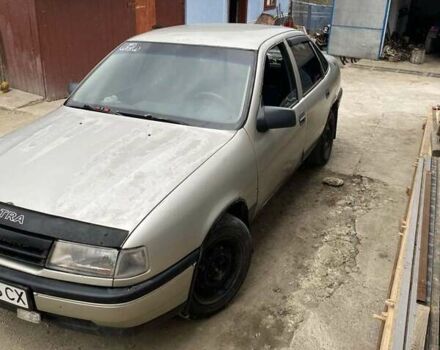 Бежевий Опель Вектра, об'ємом двигуна 2 л та пробігом 470 тис. км за 999 $, фото 1 на Automoto.ua