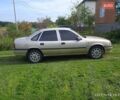 Опель Вектра 1993 в Львове на Automoto.ua Бежевый Опель Вектра, объемом двигателя 1.6 л и пробегом 400 тыс. км за 1500 $, фото 8 на Automoto.ua