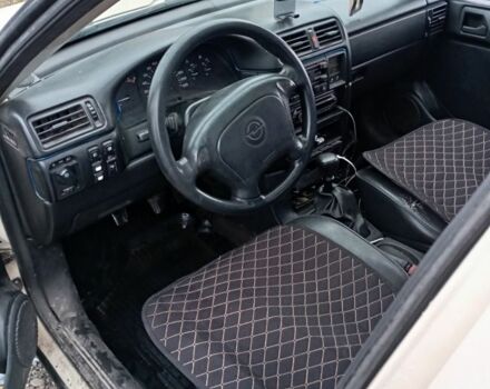 Опель Вектра 1994 в Галиче на Automoto.ua Бежевый Опель Вектра, объемом двигателя 1.7 л и пробегом 440 тыс. км за 1150 $, фото 7 на Automoto.ua