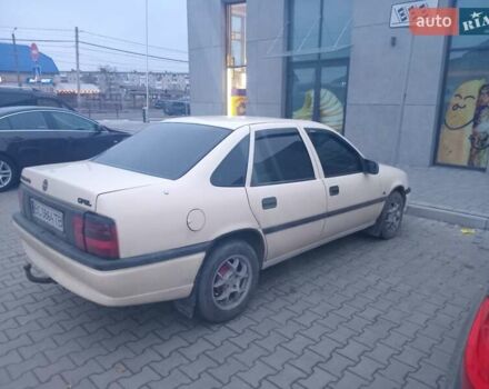 Бежевий Опель Вектра, об'ємом двигуна 1.69 л та пробігом 359 тис. км за 2100 $, фото 2 на Automoto.ua