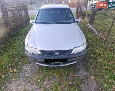 Бежевый Опель Вектра, объемом двигателя 1.8 л и пробегом 280 тыс. км за 1350 $, фото 1 на Automoto.ua