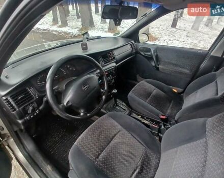 Бежевый Опель Вектра, объемом двигателя 1.6 л и пробегом 303 тыс. км за 2450 $, фото 20 на Automoto.ua