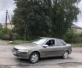 Бежевый Опель Вектра, объемом двигателя 1.6 л и пробегом 400 тыс. км за 1750 $, фото 1 на Automoto.ua