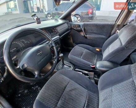 Бежевый Опель Вектра, объемом двигателя 1.6 л и пробегом 303 тыс. км за 2450 $, фото 4 на Automoto.ua