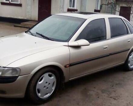 Бежевий Опель Вектра, об'ємом двигуна 1.8 л та пробігом 280 тис. км за 3000 $, фото 6 на Automoto.ua