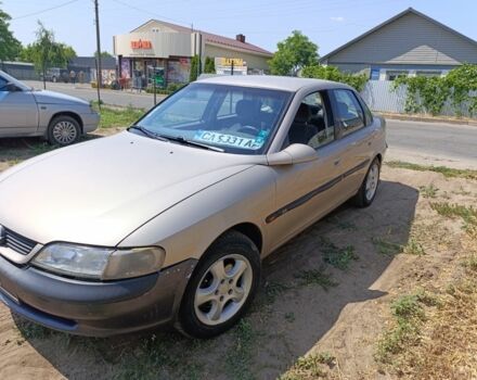 Бежевый Опель Вектра, объемом двигателя 2 л и пробегом 211 тыс. км за 1194 $, фото 1 на Automoto.ua