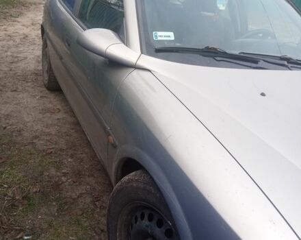 Бежевый Опель Вектра, объемом двигателя 1.6 л и пробегом 340 тыс. км за 2000 $, фото 4 на Automoto.ua