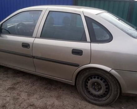 Бежевый Опель Вектра, объемом двигателя 1.6 л и пробегом 340 тыс. км за 2000 $, фото 2 на Automoto.ua