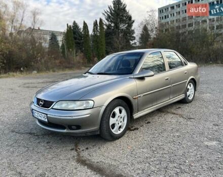 Бежевый Опель Вектра, объемом двигателя 1.8 л и пробегом 419 тыс. км за 2600 $, фото 2 на Automoto.ua