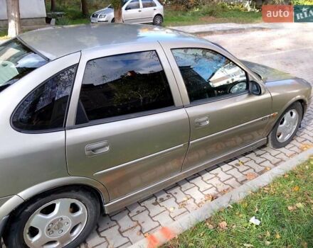 Опель Вектра 1999 в Сокале на Automoto.ua Бежевый Опель Вектра, объемом двигателя 2 л и пробегом 353 тыс. км за 2700 $, фото 6 на Automoto.ua