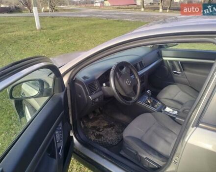 Бежевый Опель Вектра, объемом двигателя 2 л и пробегом 349 тыс. км за 3000 $, фото 5 на Automoto.ua